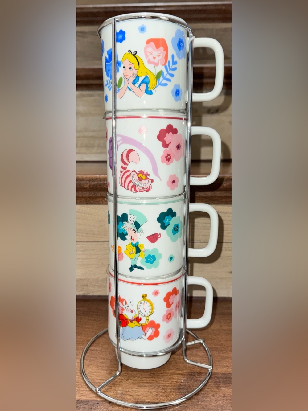 Super Cute 🥰 Disney - Alice in Wonderland Character Garden Stacked Mug Set